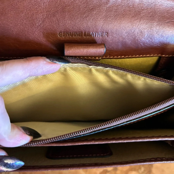 Tuscany Leather Men’s Clutch Bag - Picture 7 of 9